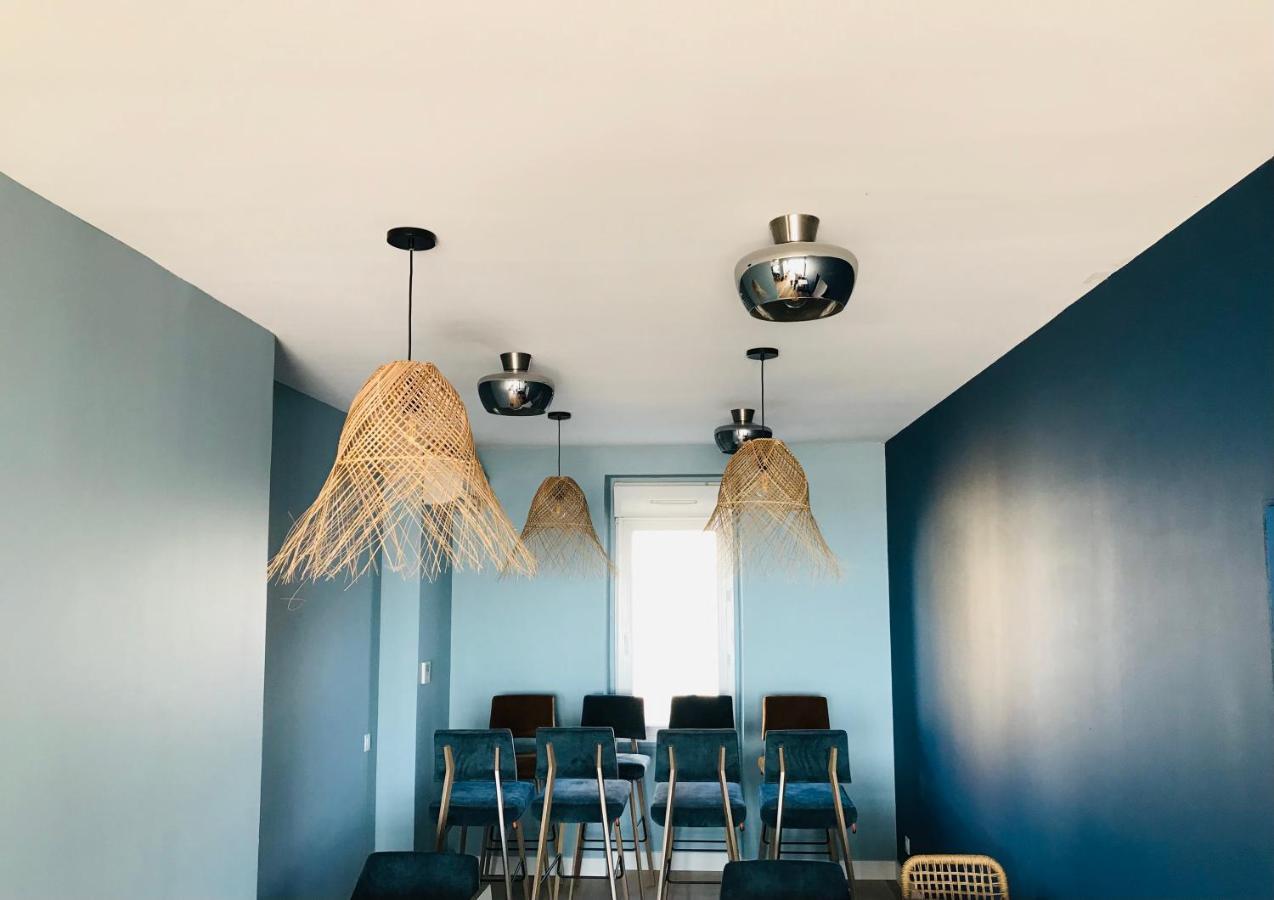 Hotel Restaurant L'Atelier Des Cousins Шатлайон-Плаж Экстерьер фото